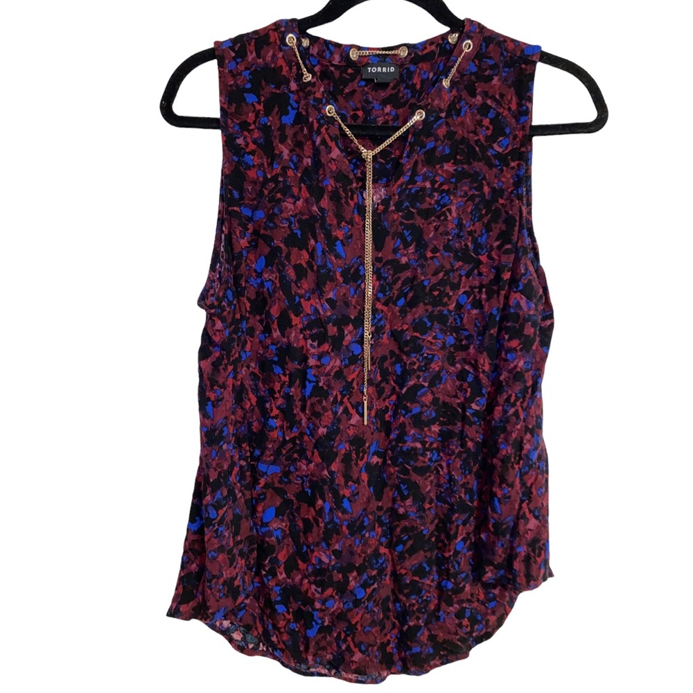 Torrid printed sleeveless top with gold chain, size 1, 1x - Picture 6 of 6